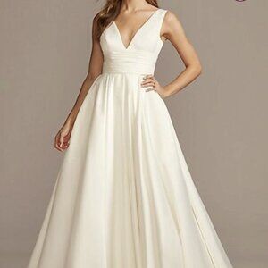 Satin Cummerbund Ball Gown Wedding Dress V3848